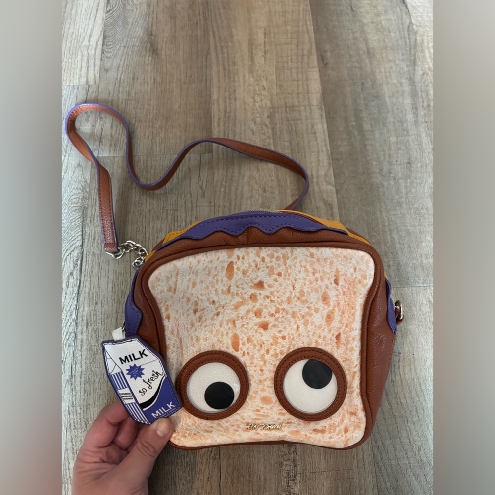 Betsey Johnson “That’s My Jam” PB&J Crossbody Bag